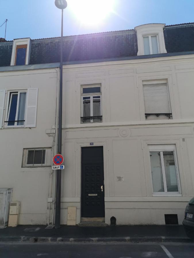Suite Des Capucins Reims Exterior photo